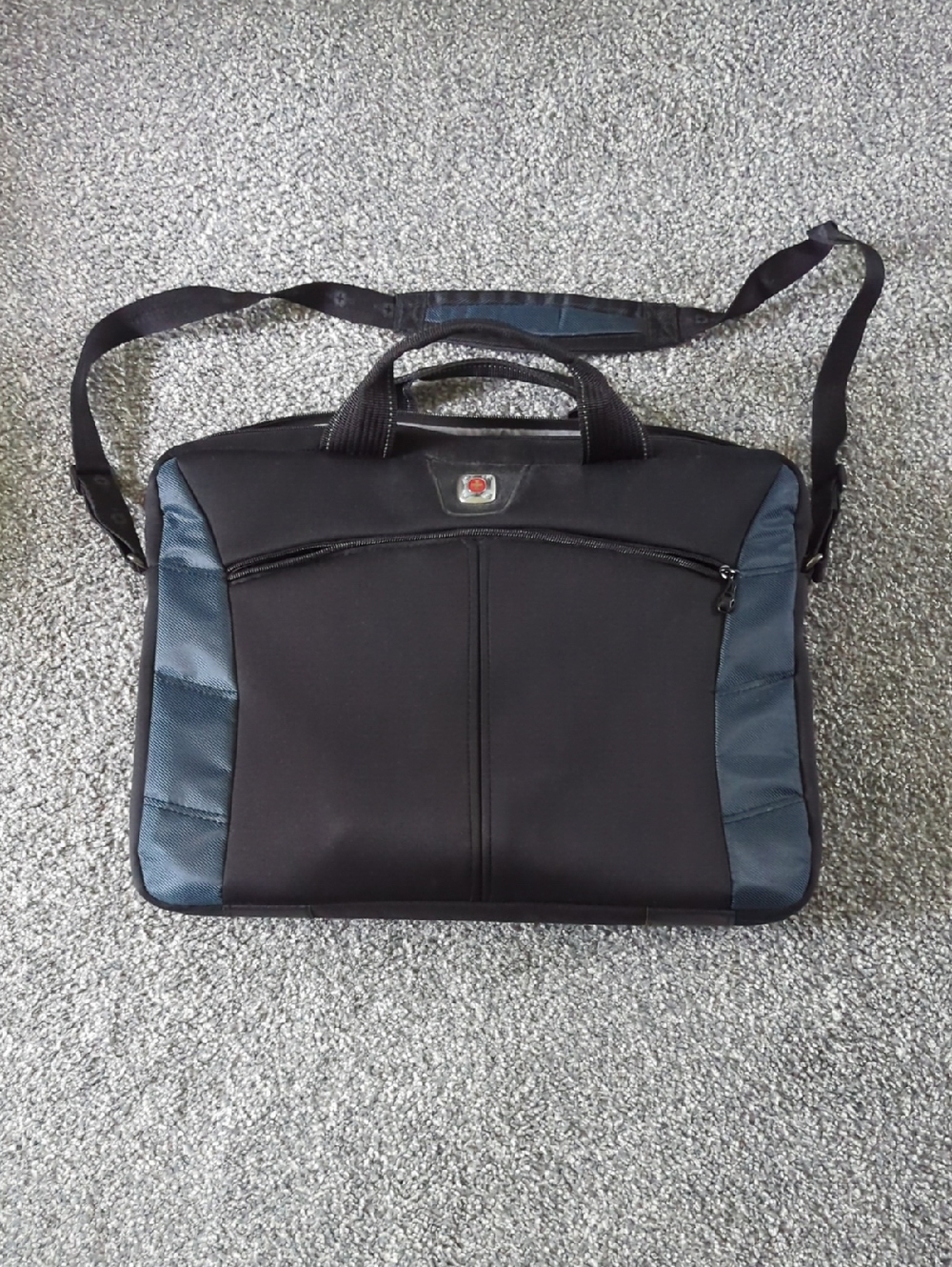 SwissGear Black and Navy Laptop Briefcase with Shoulder Strap